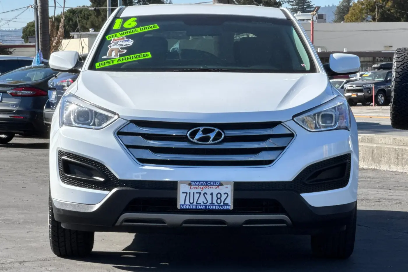 2016 Hyundai Santa Fe Sport - $9,950