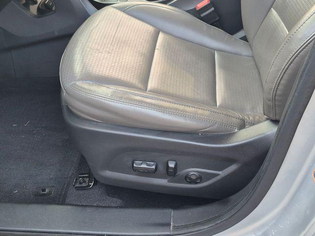 2014 Hyundai Santa Fe Sport - $11,999