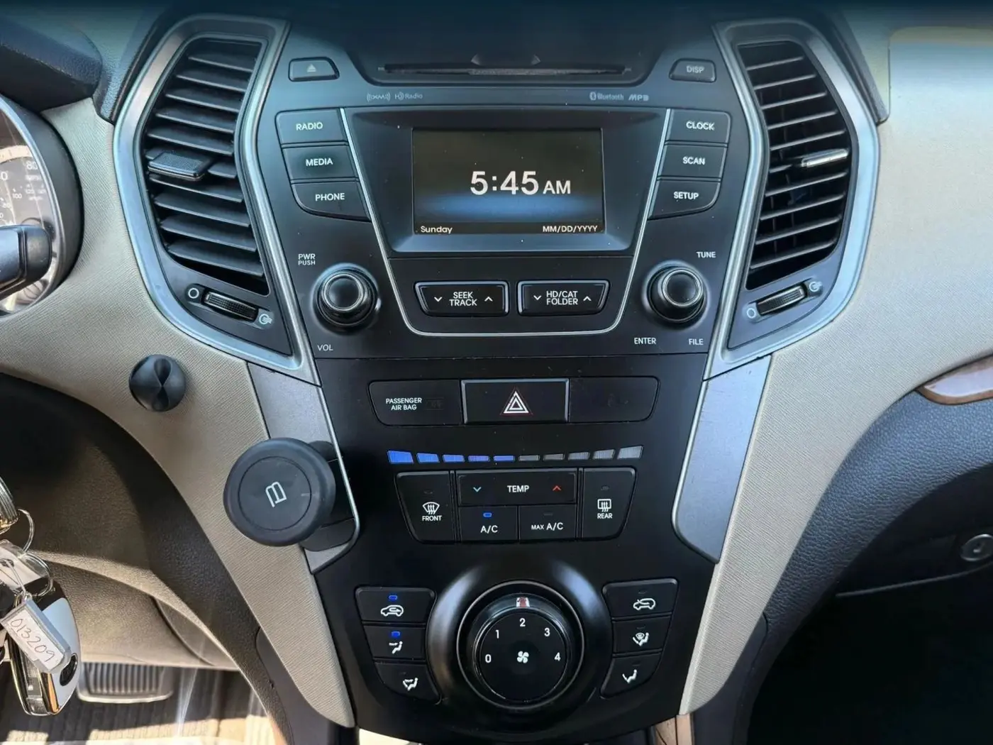 2016 Hyundai Santa Fe Sport - $5,851