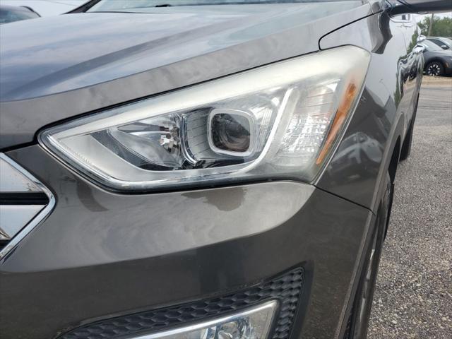 2014 Hyundai Santa Fe Sport - $8,499