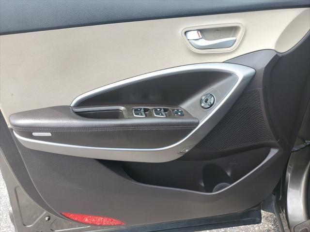 2014 Hyundai Santa Fe Sport - $8,499