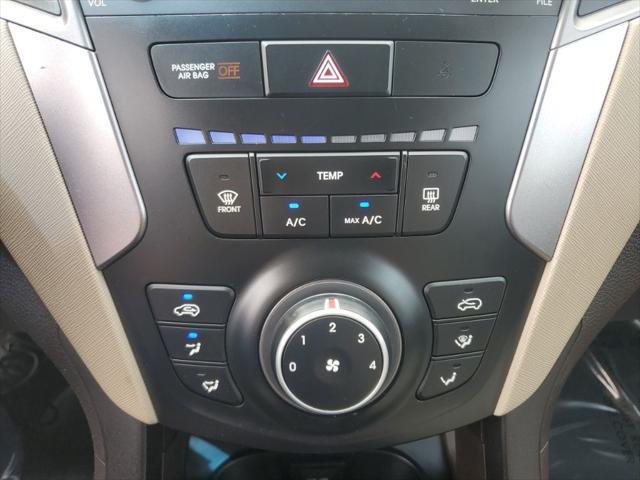 2014 Hyundai Santa Fe Sport - $8,499
