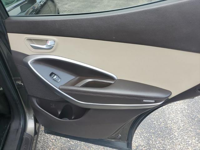 2014 Hyundai Santa Fe Sport - $8,499