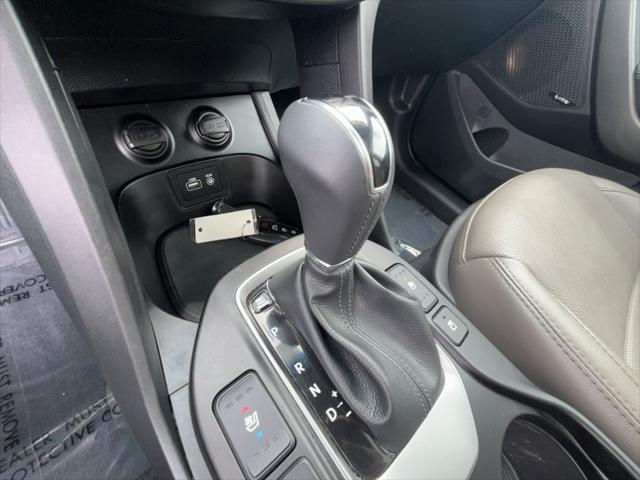 2018 Hyundai Santa Fe Sport - $14,200