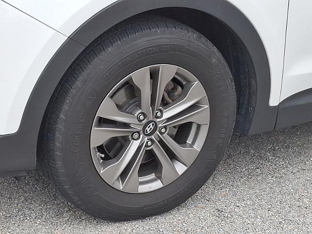 2016 Hyundai Santa Fe Sport - $10,695