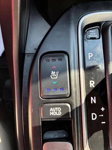 2018 Hyundai Santa Fe Sport - $15,599