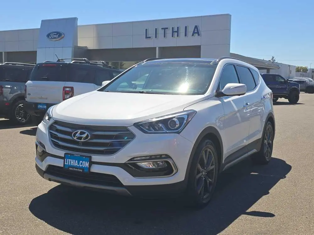 2017 Hyundai Santa Fe - $17,249