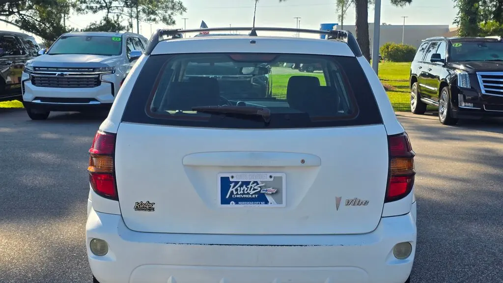 2004 Pontiac Vibe Base