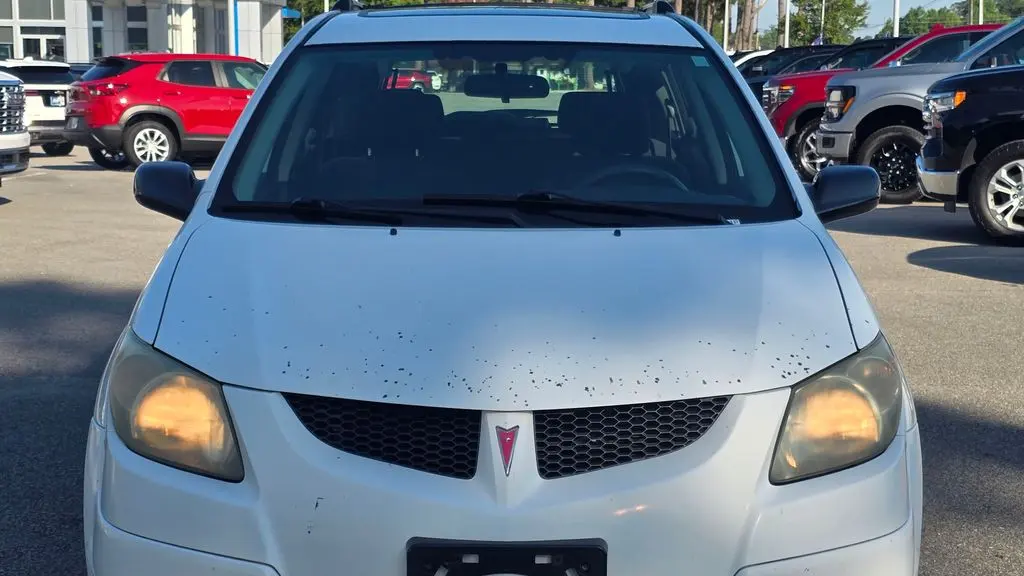 2004 Pontiac Vibe Base