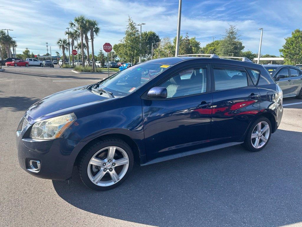 2010 Pontiac Vibe AWD — photo 1 of 12