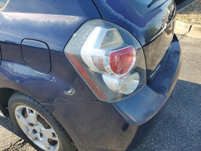 2009 Pontiac Vibe - $8,199