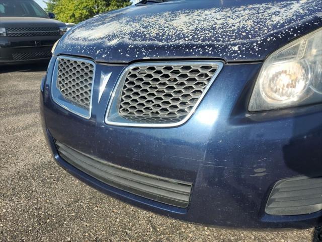 2009 Pontiac Vibe - $8,199