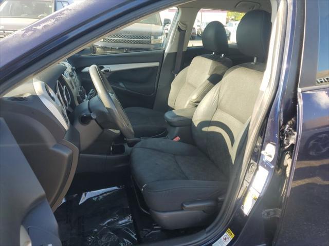 2009 Pontiac Vibe - $8,199