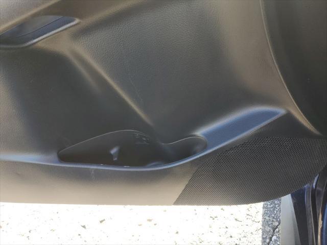 2009 Pontiac Vibe - $8,199