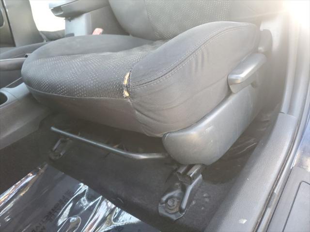 2009 Pontiac Vibe - $8,199