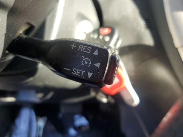 2009 Pontiac Vibe - $8,199