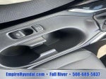 2025 Corolla Thumbnail 31