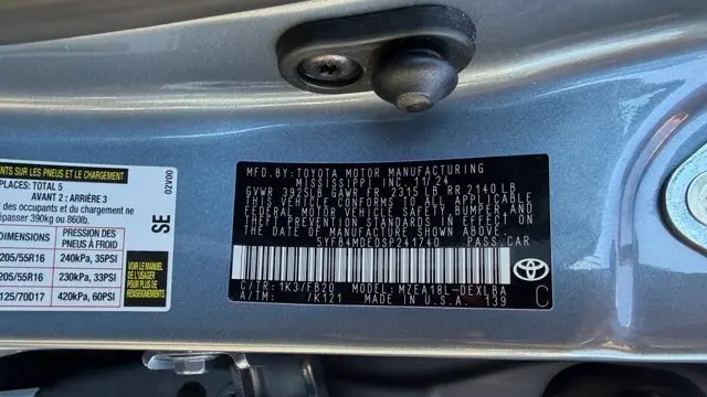 2025 Toyota Corolla LE