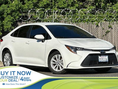 2025 Toyota Corolla LE 4DR Sedan