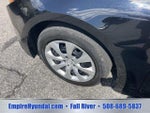 2025 Corolla Thumbnail 11