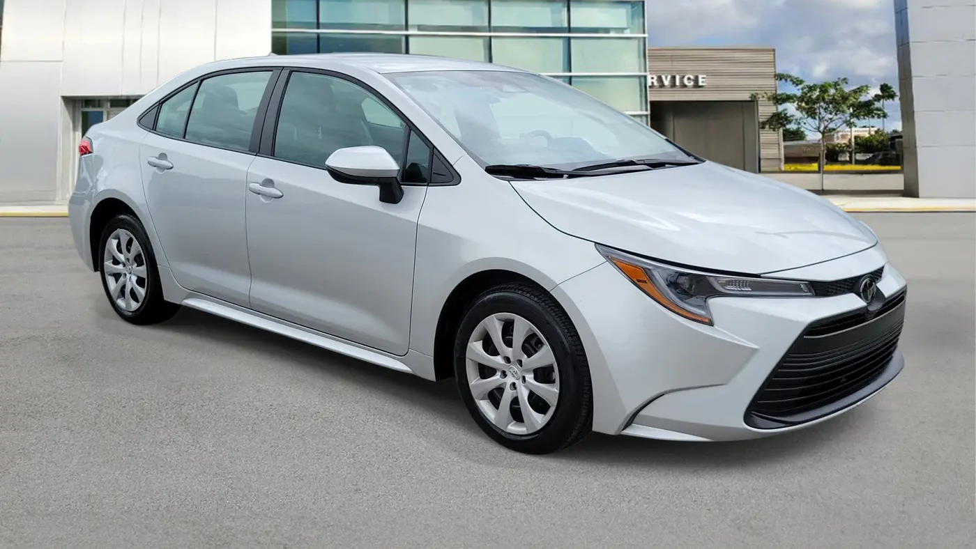 2025 Toyota Corolla LE