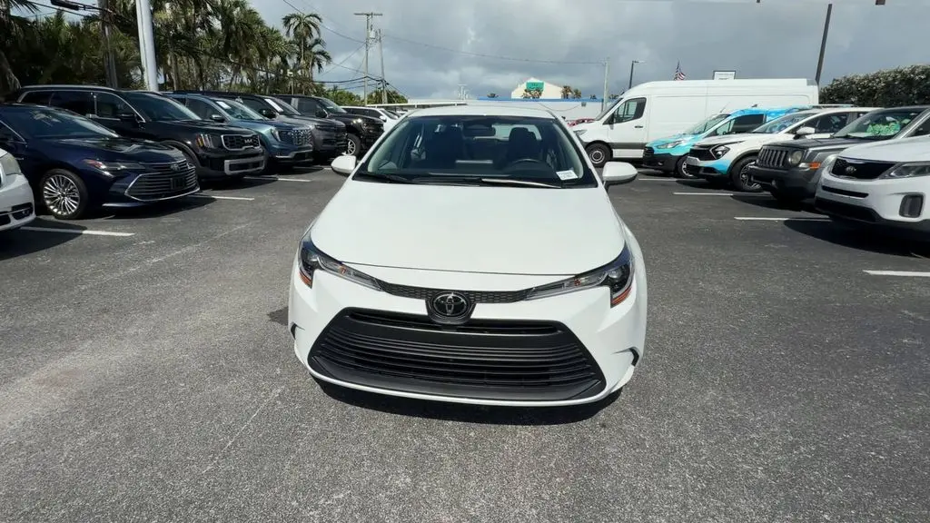 2026 Toyota Corolla LE