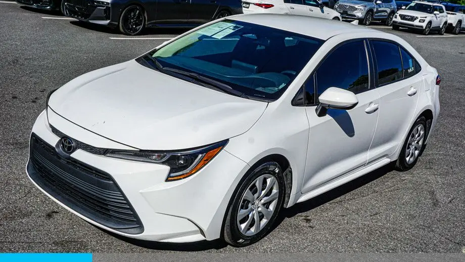 2023 Toyota Corolla LE