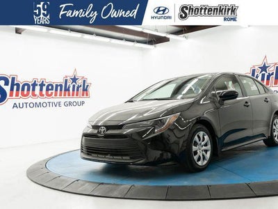 2025 Toyota Corolla LE 4DR Sedan