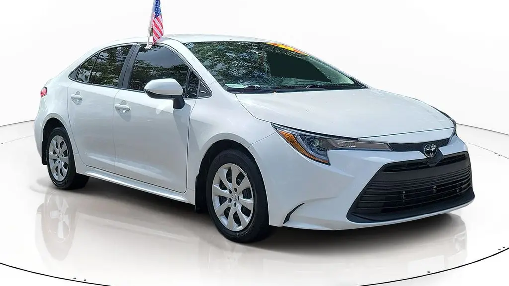 2025 Toyota Corolla LE