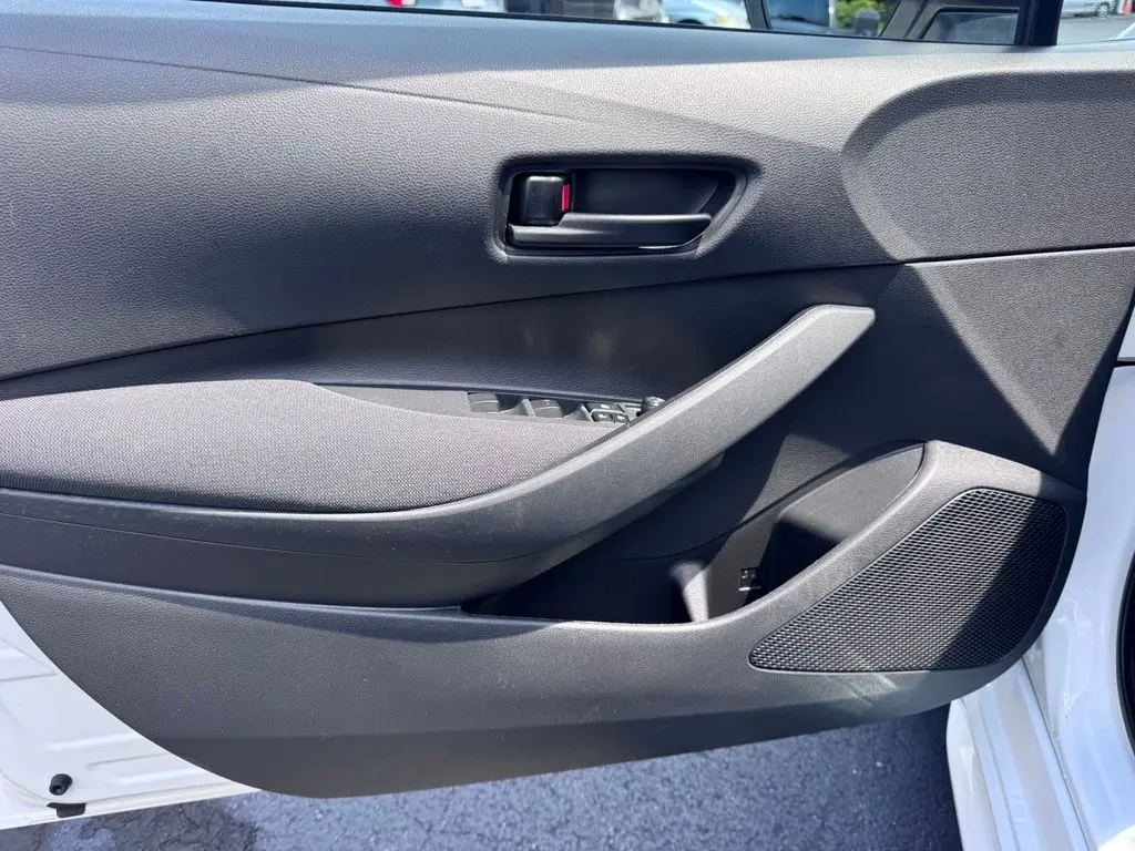 2023 Toyota Corolla - $20,000