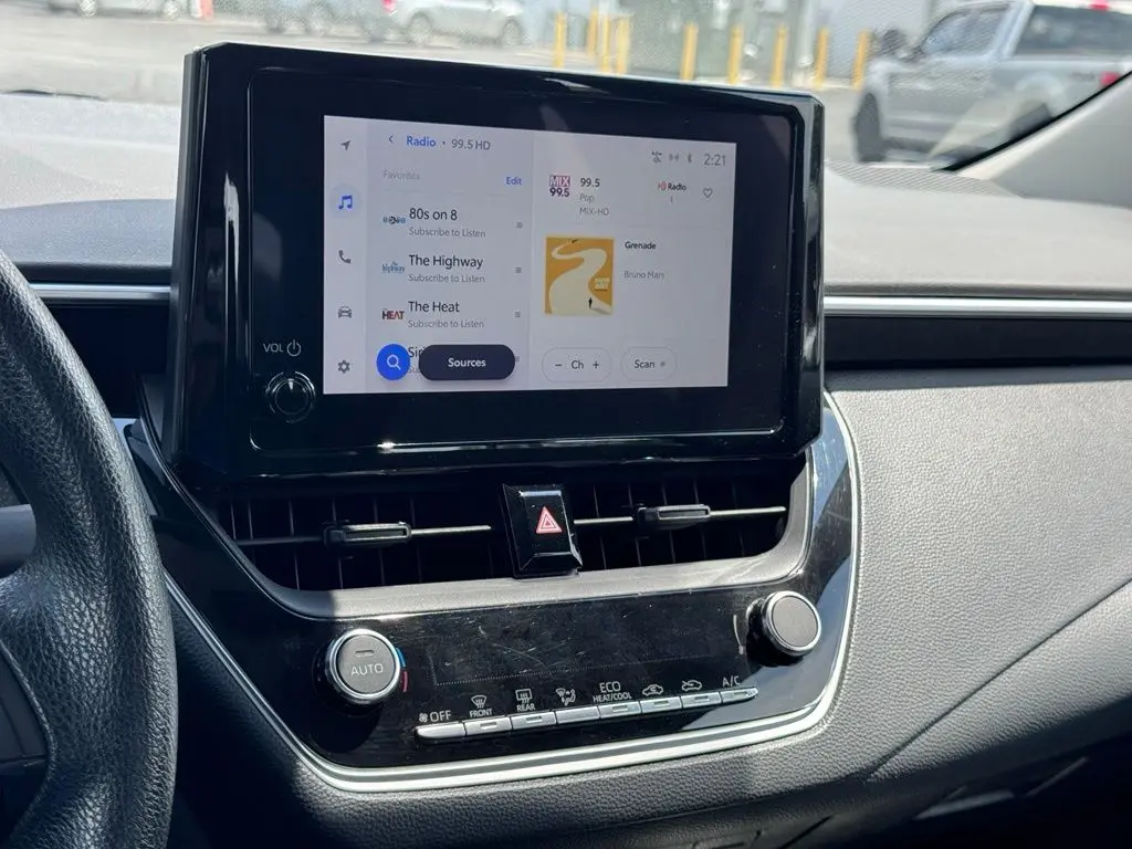 2023 Toyota Corolla - $20,000