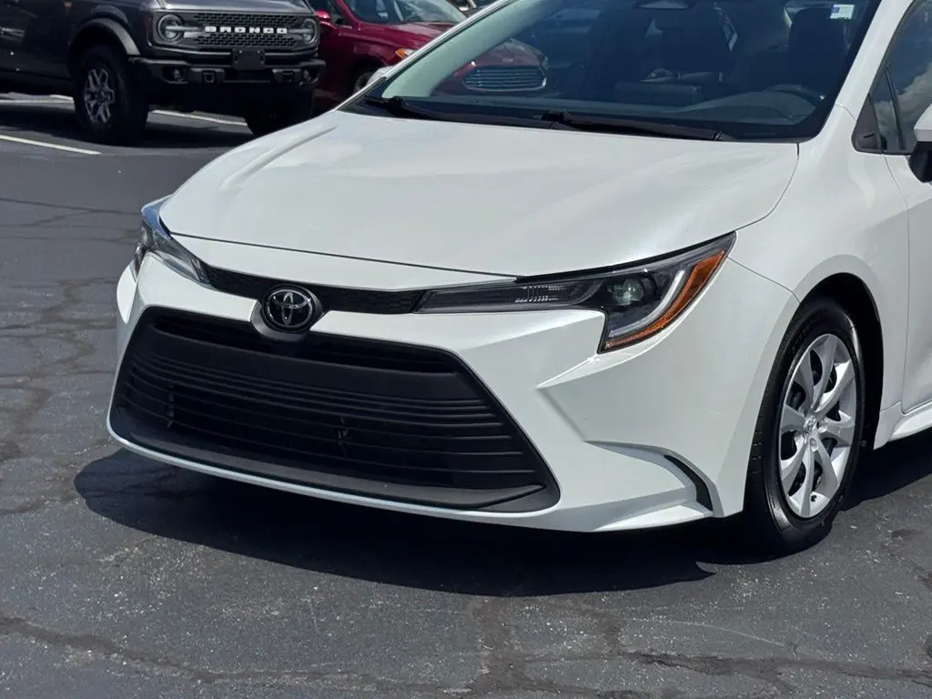 2023 Toyota Corolla - $20,000