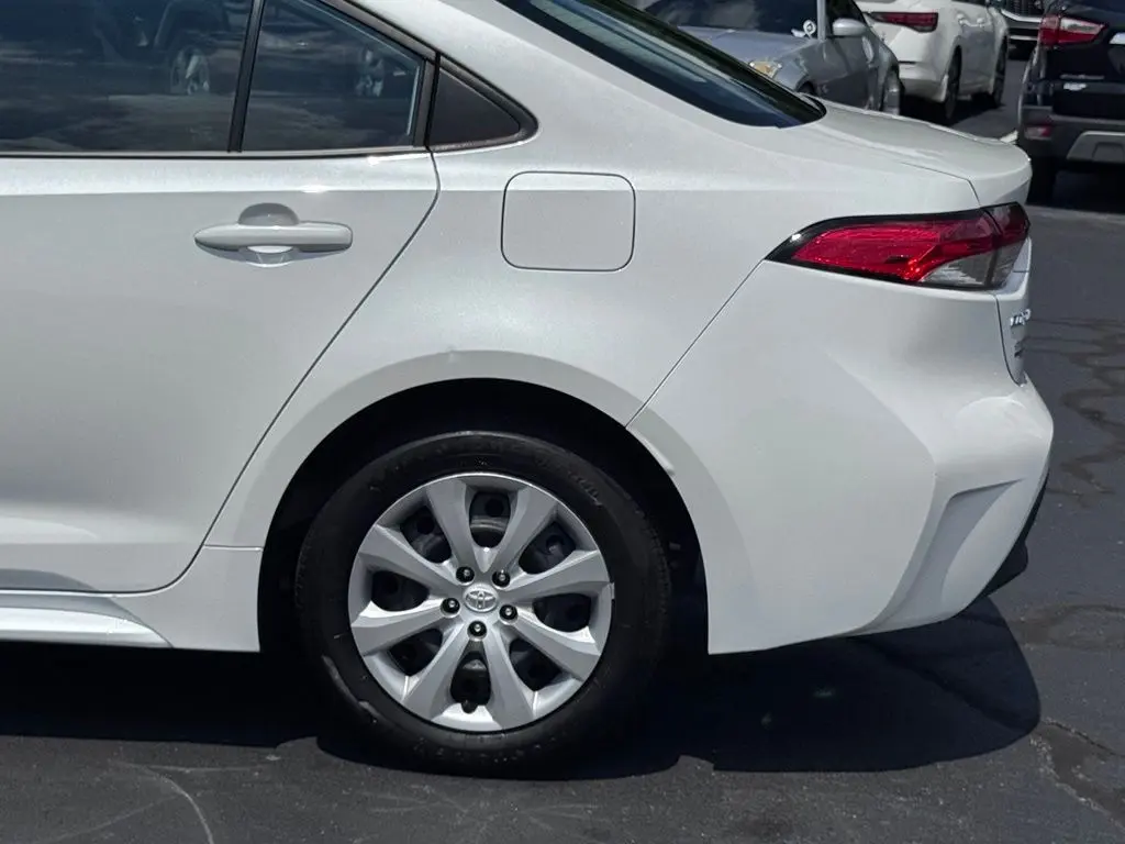2023 Toyota Corolla - $20,000