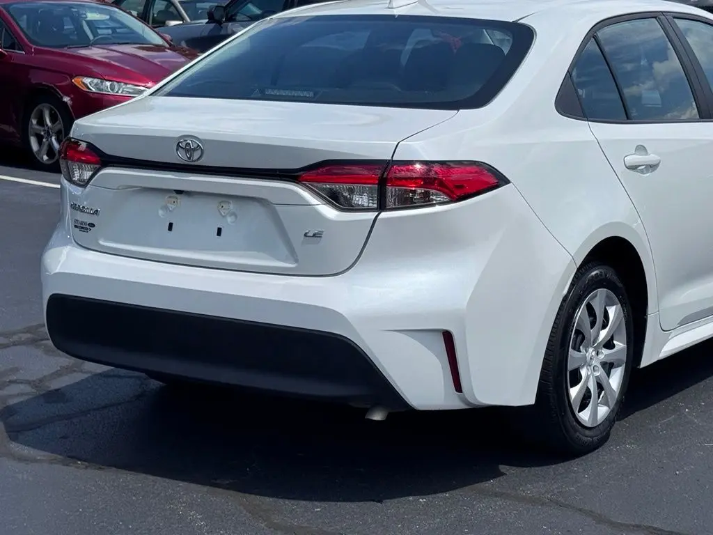 2023 Toyota Corolla - $20,000
