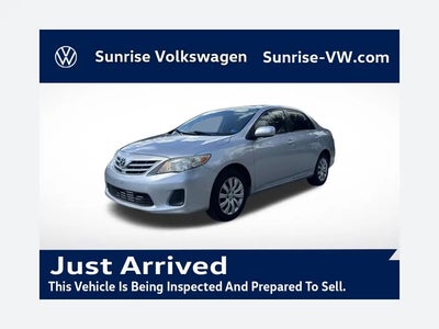 2013 Toyota Corolla LE 4DR Sedan 4A