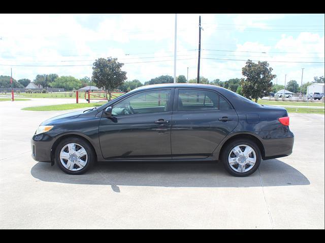 2012 Toyota Corolla - $9,400