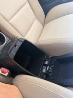 2016 Corolla Thumbnail 36