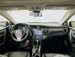 2018 Corolla Thumbnail 3