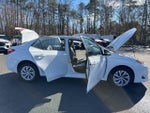 2018 Corolla Thumbnail 26
