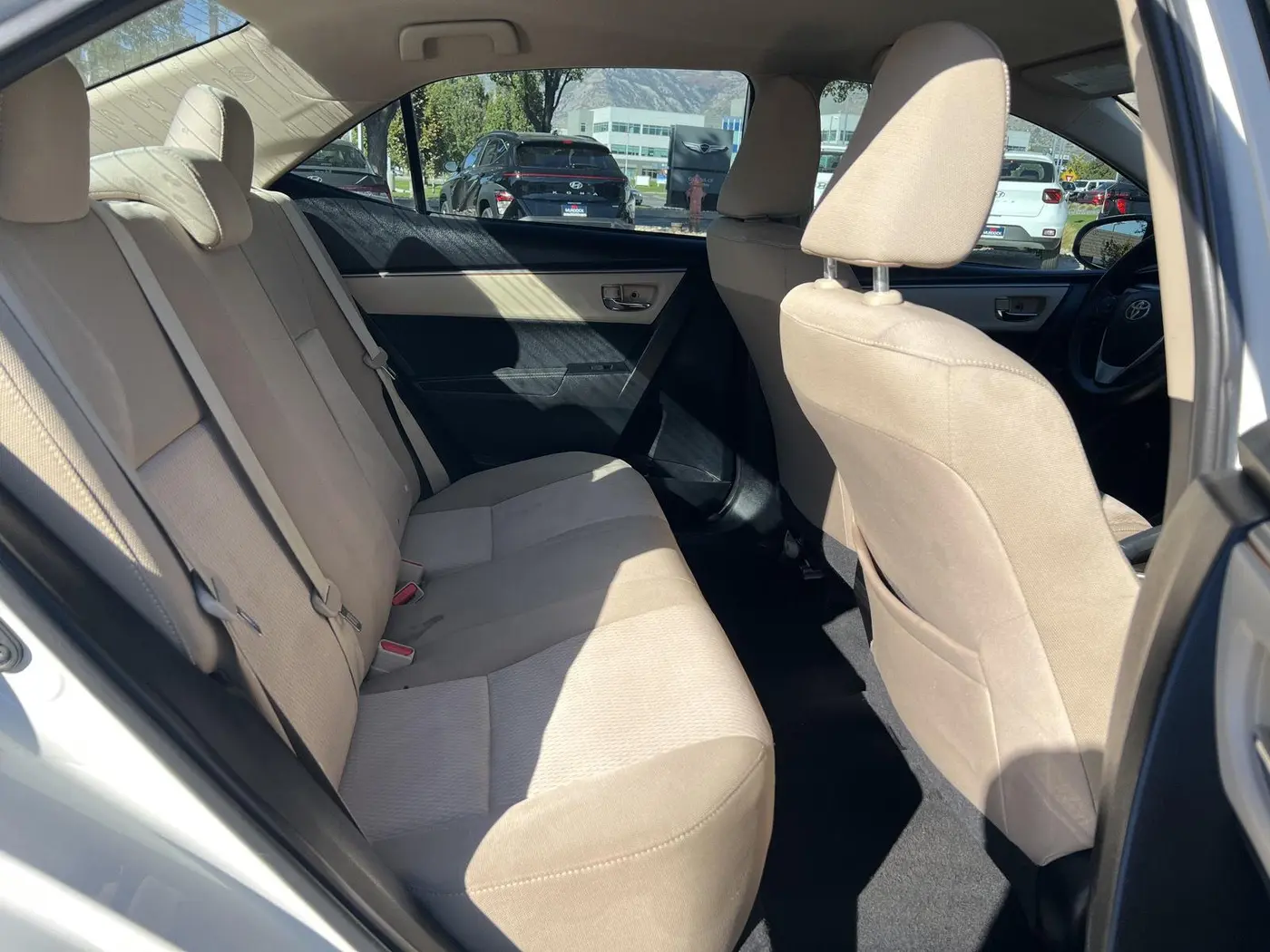 2014 Toyota Corolla - $7,799