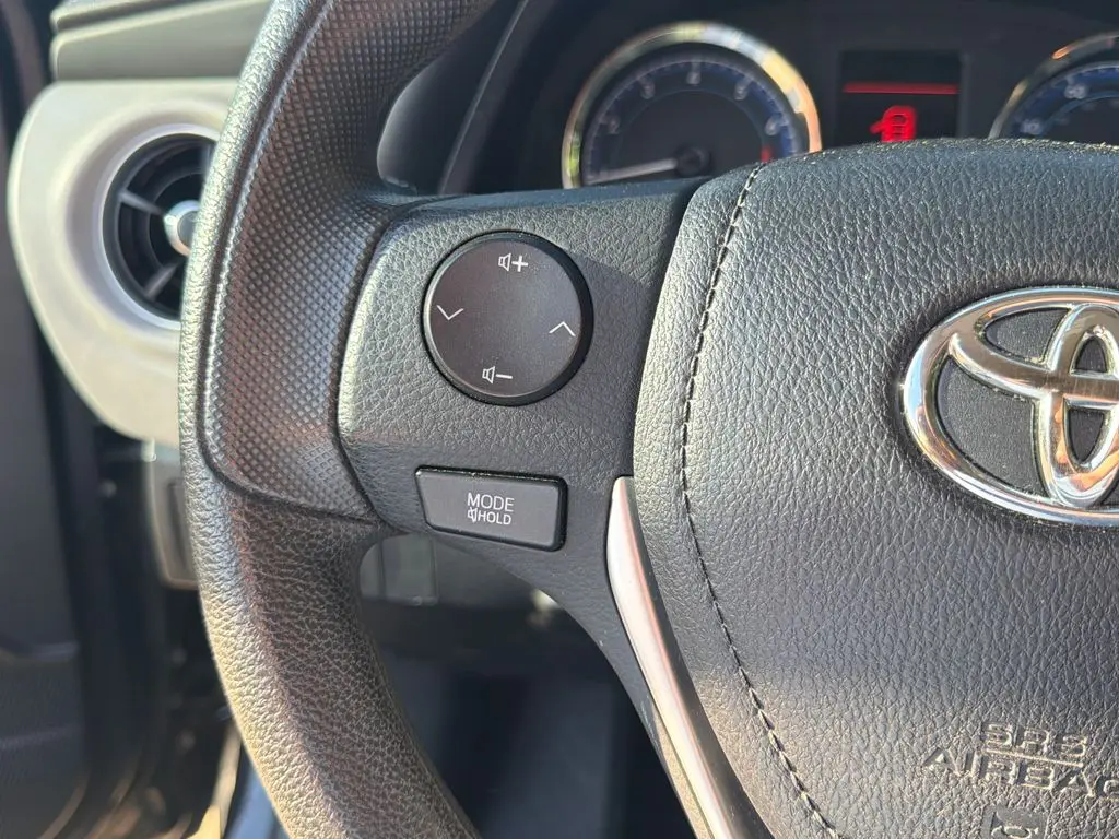 2018 Toyota Corolla - $11,500