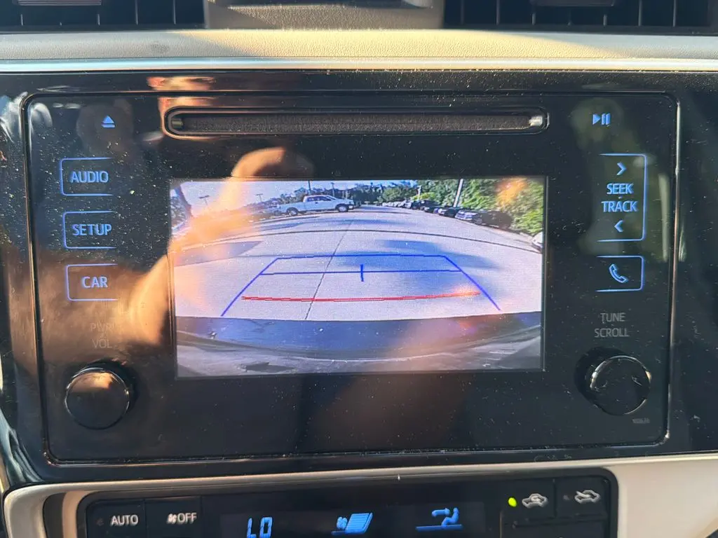2018 Toyota Corolla - $11,500