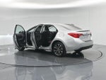 2017 Corolla Thumbnail 33