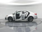2017 Corolla Thumbnail 34