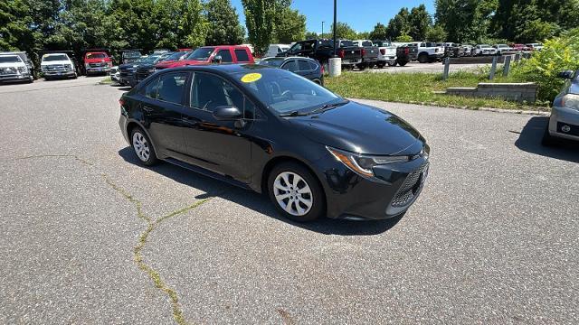 2022 Toyota Corolla - $22,000