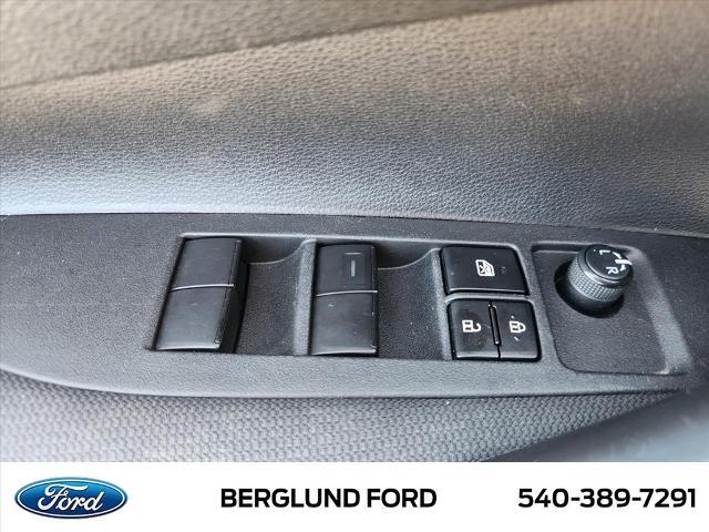 2022 Toyota Corolla - $15,997