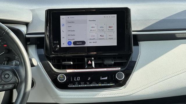 2025 Toyota Corolla SE