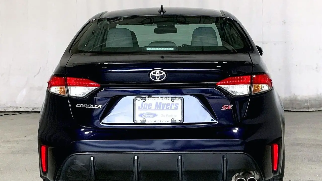 2023 Toyota Corolla SE
