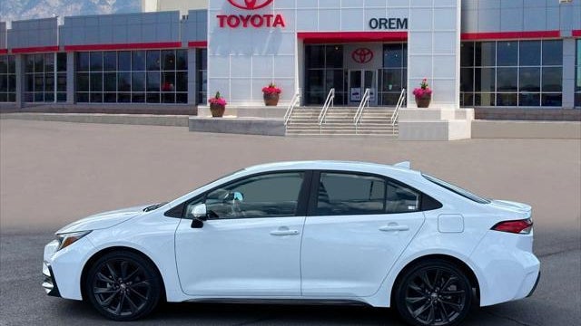 2025 Toyota Corolla SE