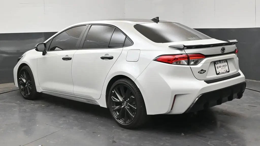 2025 Toyota Corolla SE